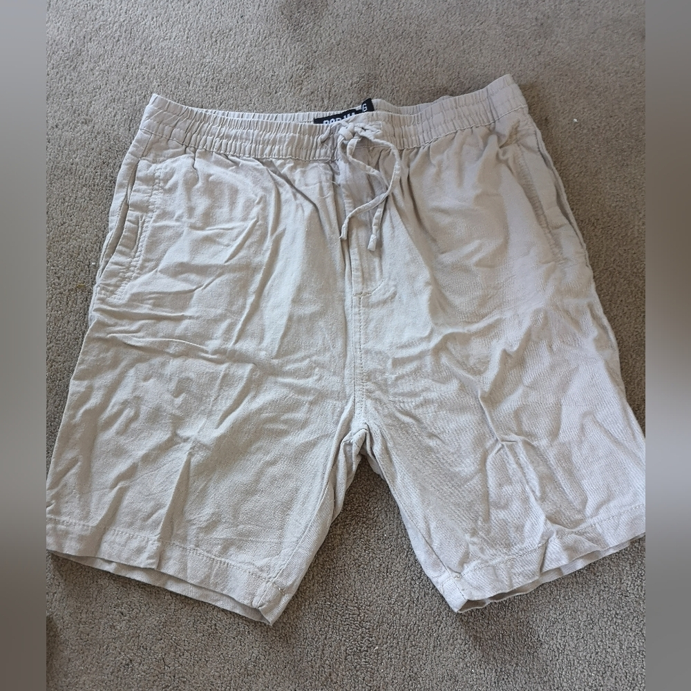 Men Casual Beige Drawstring Shorts